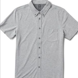 Vuori Men’s Short-Sleeve Ace Button Up Size Large